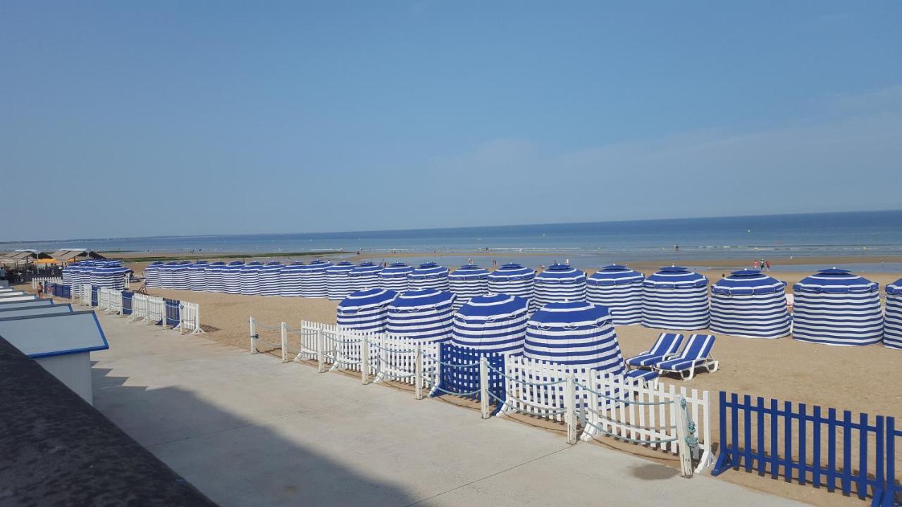 Fleur Marine 8 Apartman Cabourg Kültér fotó