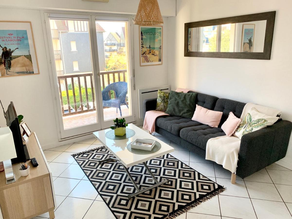 Fleur Marine 8 Apartman Cabourg Kültér fotó