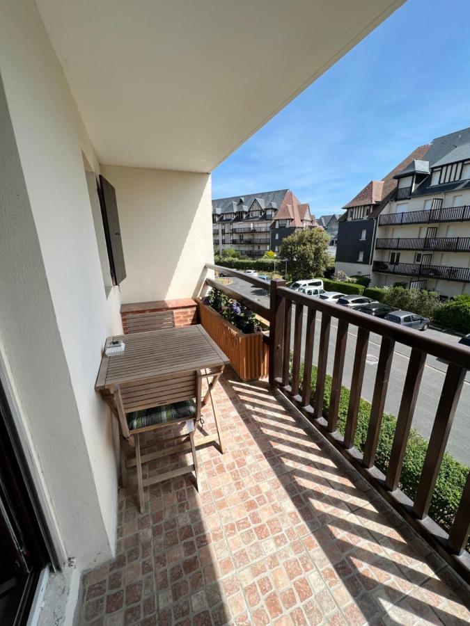 Fleur Marine 8 Apartman Cabourg Kültér fotó